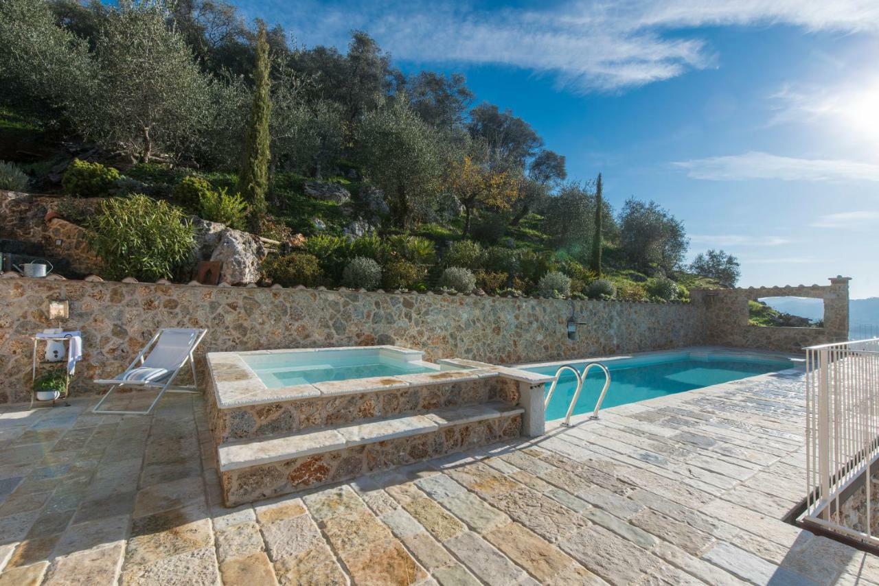 Charming Farmhouse In The Hills, Private Pool, Sea View, Dream Panorama Камайоре Екстериор снимка